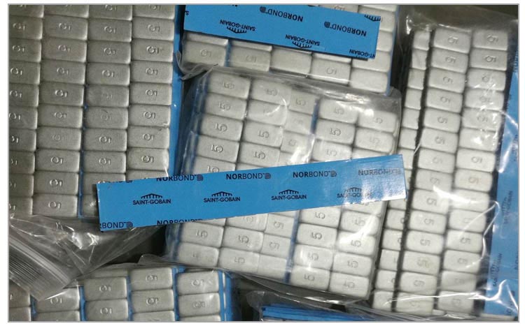 鐵質粘貼平衡塊