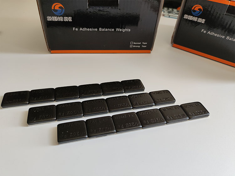 鐵質粘貼平衡塊
